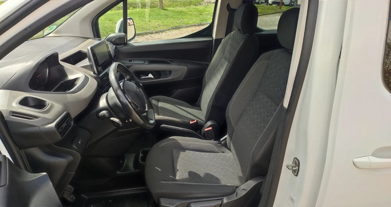 Peugeot Rifter cena 59900 przebieg: 170000, rok produkcji 2019 z Oleśnica małe 172